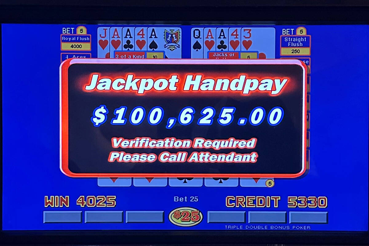 Double Jackpot Poker 25 Hands Capture d'écran